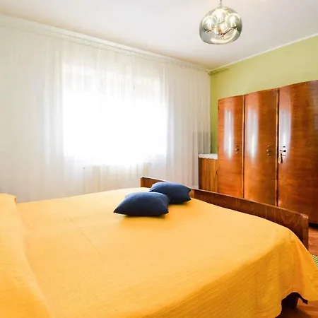 Apartment In Pula/istrien 36865